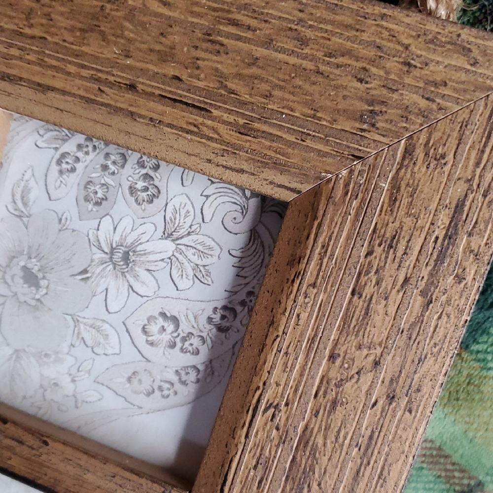 Rustic Brown Hanging Photo Frame‎ - Picture 2 of 10